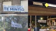 “El gobierno te mintió”: aparecieron curiosos pasacalles en distintos puntos de Montevideo