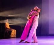 Más de 100 obras internacionales llenarán la capital de artes vivas con una amplia agenda