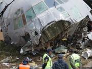 Sube a 24 la cifra de fallecidos por accidente aéreo en El Alto