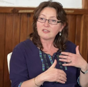 Prof. Marcela Dacoll /Alerta por un inicio de cursos “caótico” ante problemas edilicios y falta de inversión