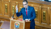 (+Detalles) Arreaza anuncia que 5.628 ciudadanos han recibido libertad plena a través de la Ley de Amnistía