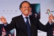 Julio Iglesias contraataca y demanda a medio español por reportaje sobre presuntos abusos