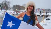 Barbara Hernández, la Sirena de Hielo, ahora gana dos medallas nadando a 0,2° C en Mundial en Finlandia y recibe importante reconocimiento