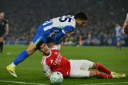 El Brighton de Diego Gómez no puede frenar al puntero Arsenal que aumenta su ventaja