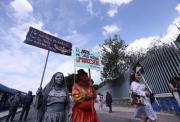Multitudinaria marcha por el 8M llegó al Centro de Quito exigiendo justicia
