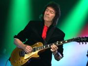 Steve Hackett revive la mejor época de Genesis y eligió una banda argentina para girar por Latinoamérica: Estoy para entretener a la gente, no para educarla