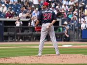 MLB: Carlos Carrasco fue castigado por los Mellizos