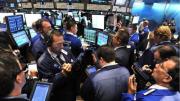 En una jornada de extrema volatilidad, Wall Street rebotó sobre el cierre ante la sorpresiva caída del petróleo