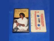 De la basura a la biblioteca: el emotivo viaje de un casete de el Puma Rodríguez