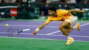 Indian Wells hace sudar a Alcaraz y Djokovic