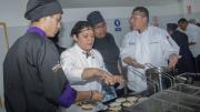 Gastronomía como puente entre naciones: El Salvador comparte su patrimonio culinario con estudiantes de Unifranz La Paz