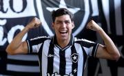 Nahuel Ferraresi es oficialmente nuevo jugador de Botafogo