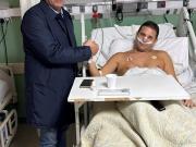 Operan a Federico Pelli, el diputado libertario que fue cabeceado por un puntero peronista en Tucumán: difunden una foto internado