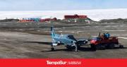 Un Beechcraft de la Armada concretó con éxito vuelo ida y vuelta entre Ushuaia y la Base Petrel