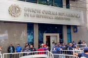 Presunto fraude e internas sindicales: Allanaron la sede de la UOM y la Justicia apunta contra una dirigente de La Cámpora