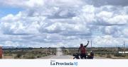 Sanjuaninos rumbo a Alaska: ya pedalean por Bolivia y enfrentan rutas extremas
