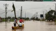 Intensas lluvias en Ecuador: emergencia vial y sanitaria agrava crisis en varias localidades