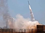 Ver y escuchar cómo se interceptan misiles en el cielo de Tel Aviv: así funciona la Cúpula de Hierro, el sistema de defensa israelí