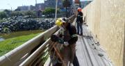 Viña del Mar inicia trabajos de reposición de barandas en el puente Reñaca