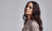 Julieta Venegas, escritora: la cantante lanza sus “Memorias del comienzo”
