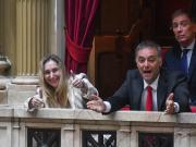 En un intento por recuperar el control de la agenda, el Gobierno anunció que enviará un paquete de proyectos de ley al Congreso