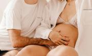 Por qué la salud del hombre también afecta al embarazo de la mujer