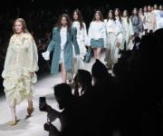 Moscú cierra la temporada global de la moda con más de 200 marcas en pasarela