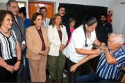 La intendente Fuentes y la ministra Nassif lanzaron la vacunación antigripal para los centros de jubilados