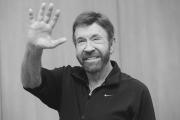 Murió Chuck Norris, el hombre que convirtió la disciplina en leyenda