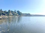 Medio Ambiente busca recuperar Lago Vichuquén: Ministra Toledo inicia proceso para avanzar en su descontaminación