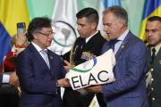 Colombia traspasa a Uruguay la presidencia pro tempore de la Celac