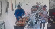 Video: simuló ser cliente, asaltó una panadería de La Plata y escapó en bicicleta con la recaudación