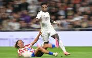 Real Madrid triunfa en el derbi contra el Atlético y se mantiene al acecho del Barcelona