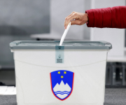 Elecciones en Eslovenia siguen sin tener un resultado, según las encuestas a pie de urna