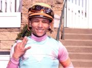 José Gregorio Torrealba logra hat Trick en carreras consecutivas