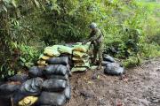 El Ejército ejecuta nuevos operativos contra minería ilegal en la zona norte de Ecuador