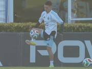 Gianluca Prestianni, entre el ruido tras el escándalo con Vinicius y la contención de Scaloni con el sueño de jugar el Mundial 2026