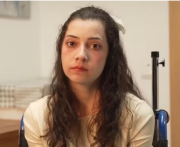 Recibe la eutanasia la joven parapléjica española que libró batalla legal con su padre