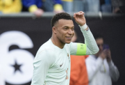 Francia derrota a Brasil con gol de Kylian Mbappé