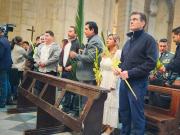 Miles de fieles celebran el Domingo de Ramos; el presidente Paz participó de los actos en la Catedral