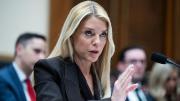Trump releva a Pam Bondi como fiscal general de EE.UU.