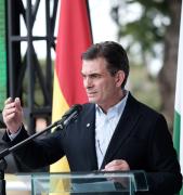 Anuncia paquete de leyes para minería, hidrocarburos, producción y salud