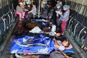 Avión Hércules salva vidas de 17 heridos en accidente en la ruta La Paz-Apolo
