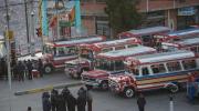 Choferes bloquean en La Paz, El Alto y Cochabamba; terminal paceña suspende salidas