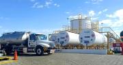 La Paz: Bloqueos restringen acceso de camiones cisterna con Jet Fuel a la aeroplanta de YPFB