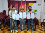 El TSE entrega credenciales a autoridades originarias del departamento de La Paz