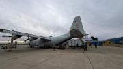 Avión de la Fuerza Aérea Argentina refuerza el puente aéreo y trasladó 12 toneladas de pollo a El Alto