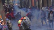Evacúan instituciones públicas y refuerzan resguardo policial ante llegada de movilizaciones a La Paz