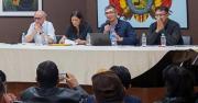 Gobierno emite decreto que crea bono de Bs 2.400 para el magisterio