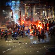 La Policía Boliviana habilitará un corredor humanitario de seis horas en los puntos de bloqueo de La Paz